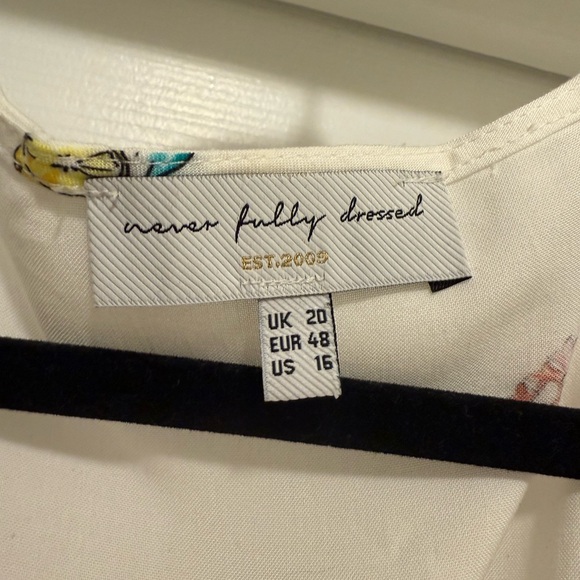 Neverfullydressed - white chilli mini dress - US 16 - Picture 3 of 6